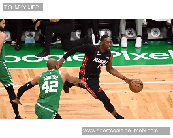 阿德巴约膝盖仅为挫伤无需核磁共振检查球队获好消息安心备战 阿德巴约膝盖仅为挫伤无需核磁共振检查球队获好消息安心备战